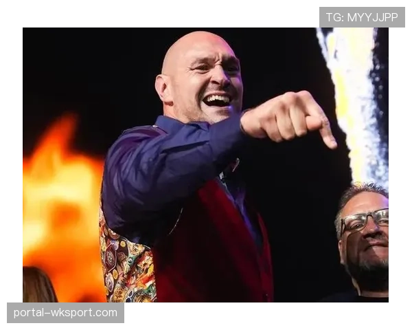 乌西克表示愿意继续与泰森·富里进行三番战 乌西克表示愿意继续与泰森·富里进行三番战